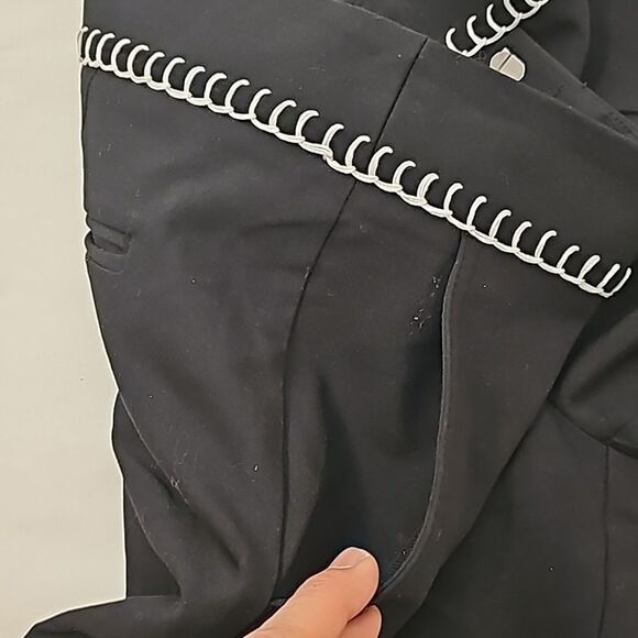 Bebe Waist Stitching  Cuffed Hem Cropped Trouser Pants size 4 - Picture 6 of 10